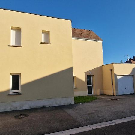 Maison Individuelle Parking Prive Et Gratuit سانت سافين المظهر الخارجي الصورة